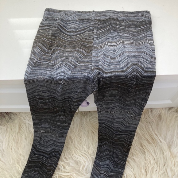 IRO Printed Skinny Leg Pants/Leggings - Picture 11 of 11
